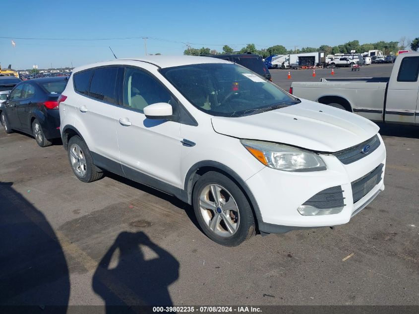 2016 FORD ESCAPE SE