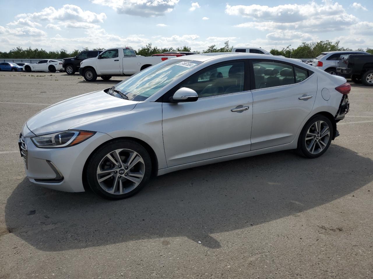 2017 HYUNDAI ELANTRA SE