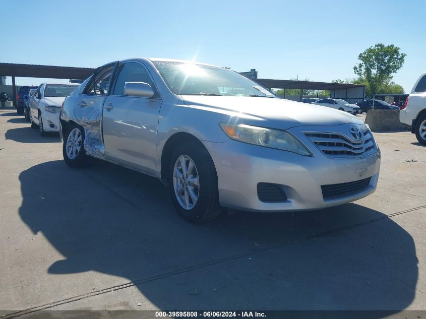 2011 TOYOTA CAMRY LE