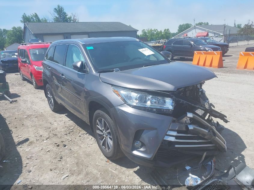 2017 TOYOTA HIGHLANDER XLE