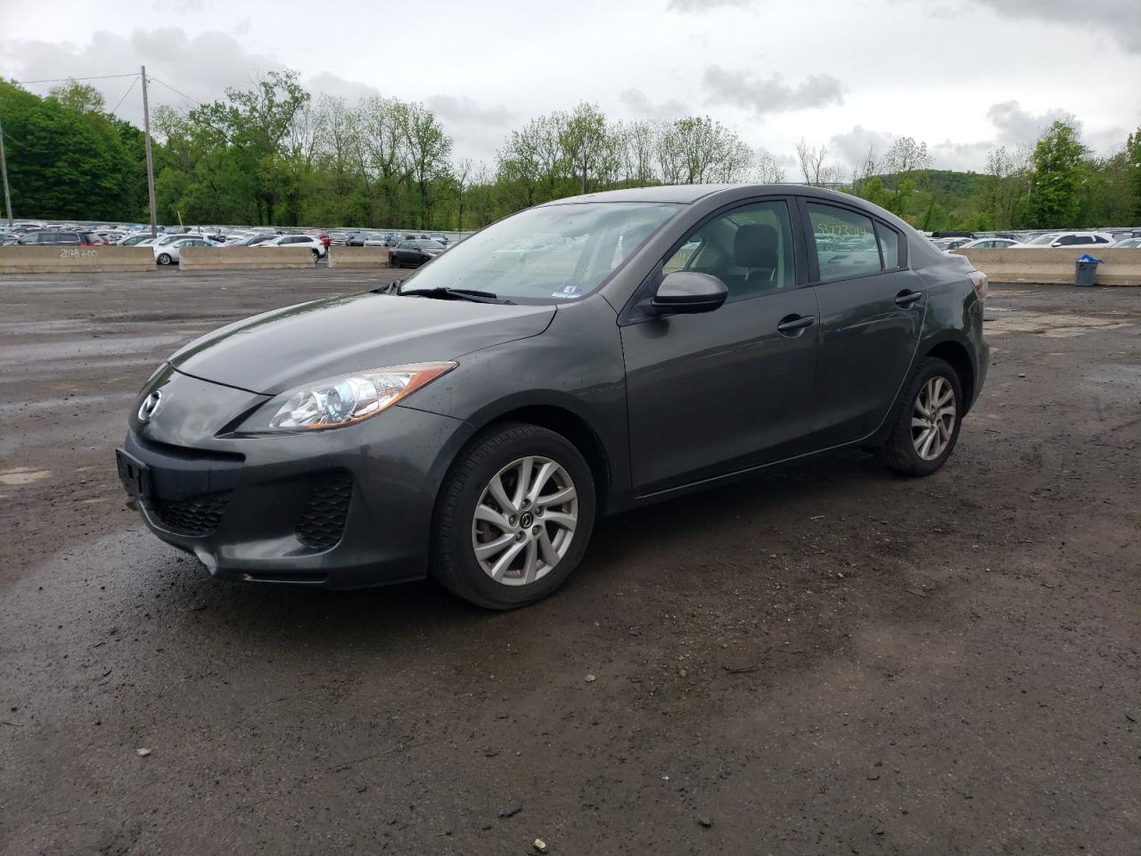 2013 MAZDA 3 I