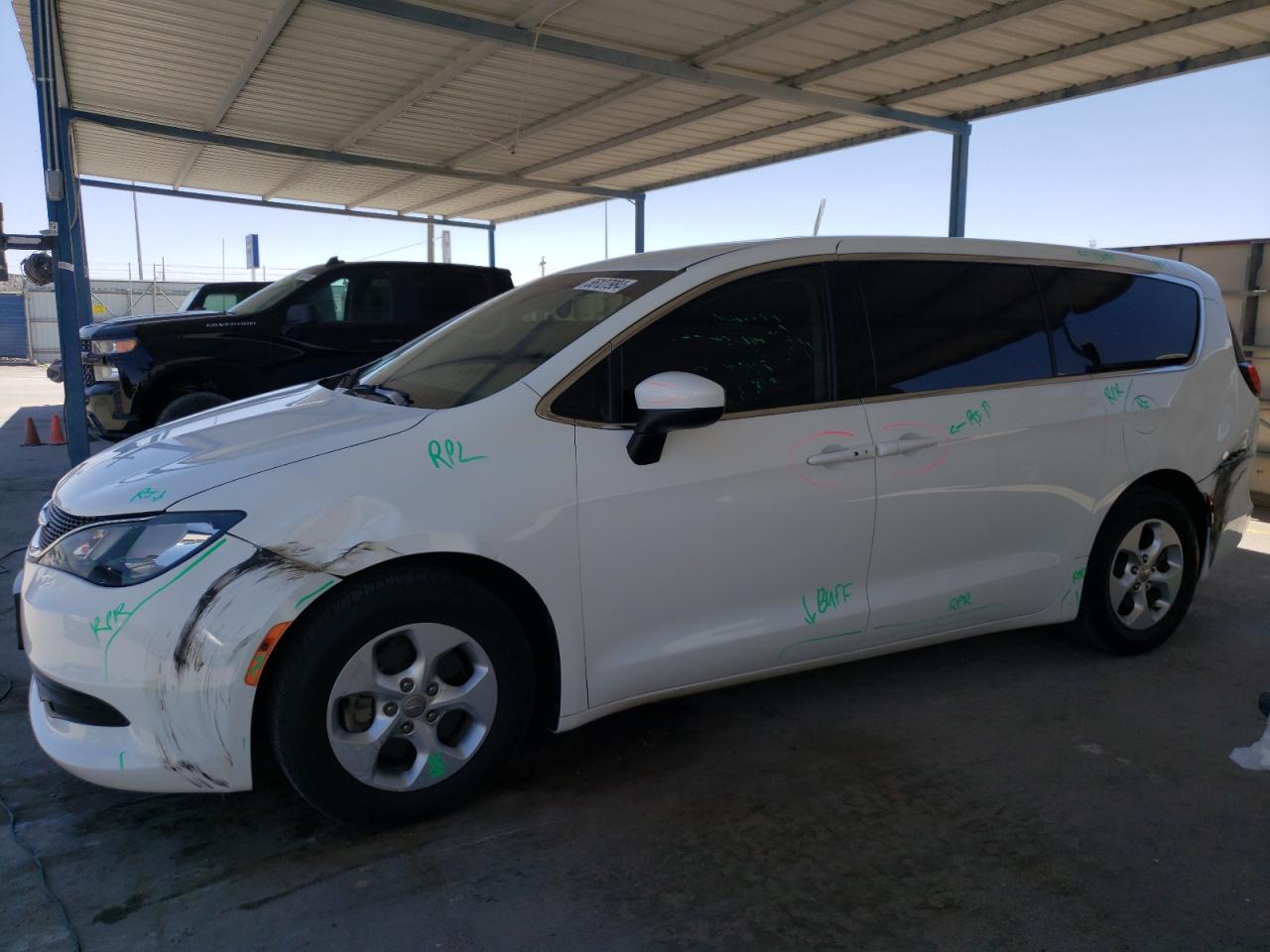 2017 CHRYSLER PACIFICA LX