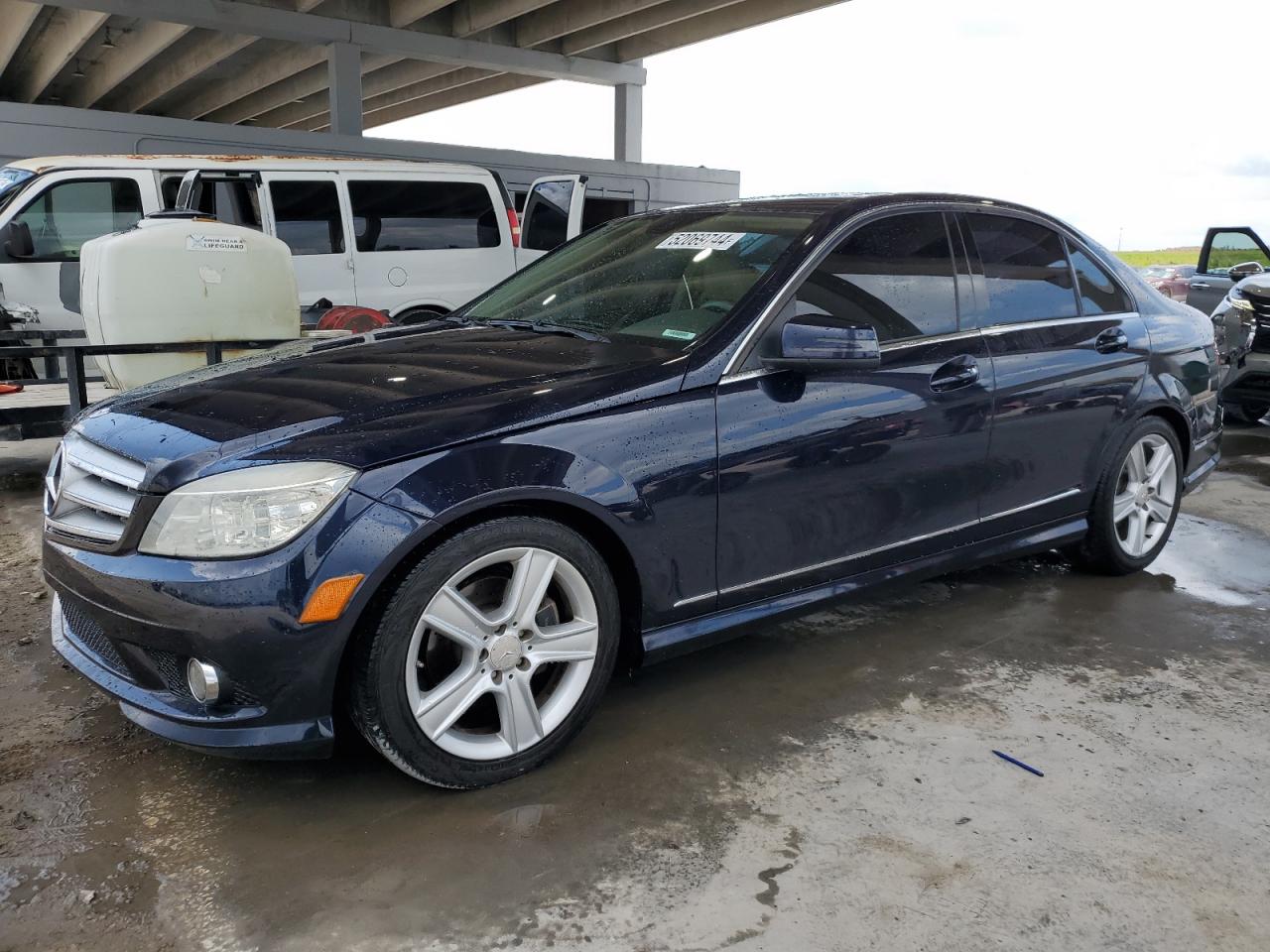 2010 MERCEDES-BENZ C 300