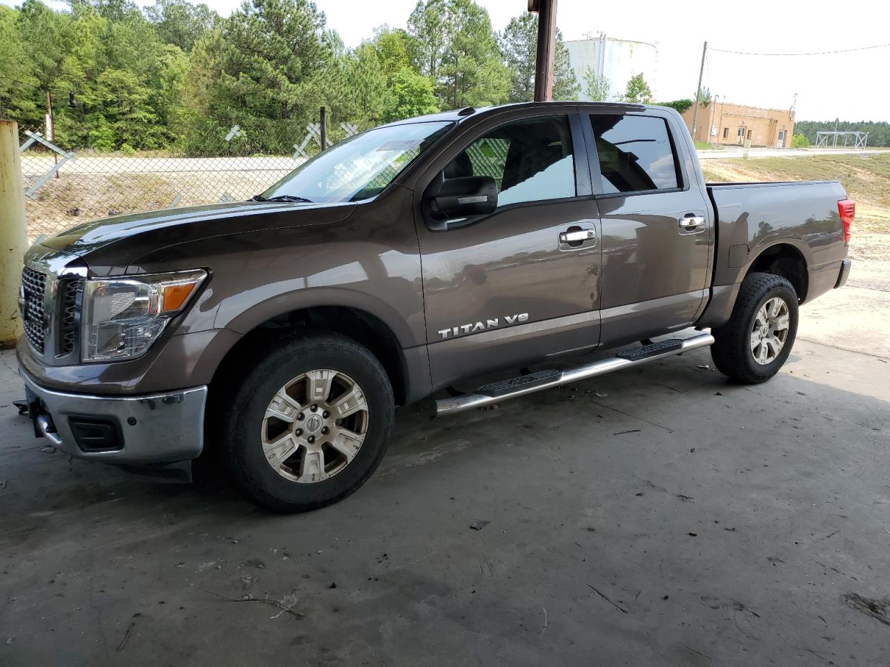 2018 NISSAN TITAN SV