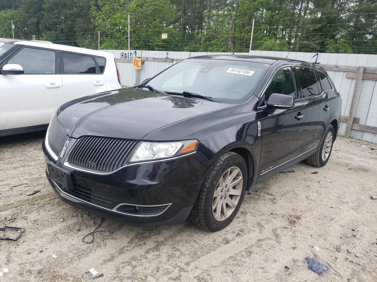 2015 LINCOLN MKT