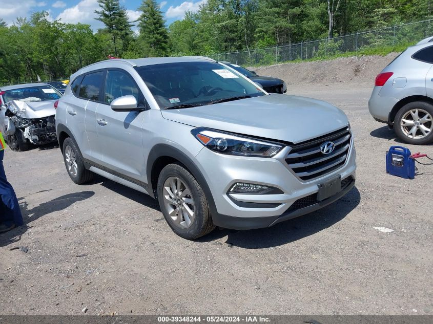 2017 HYUNDAI TUCSON SE