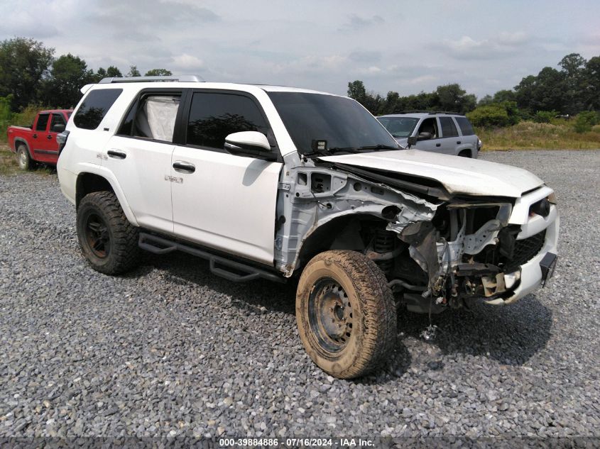 2017 TOYOTA 4RUNNER SR5 PREMIUM