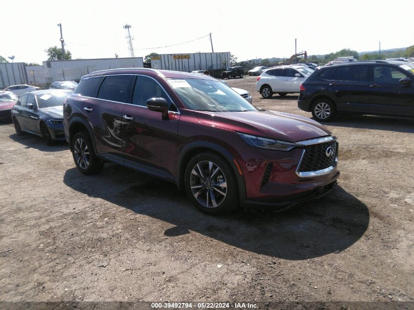 2023 INFINITI QX60 LUXE AWD