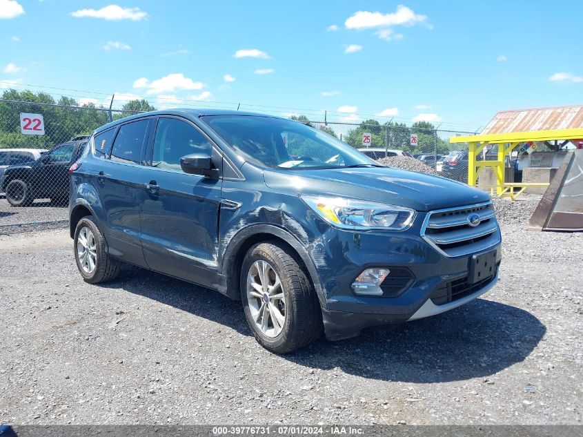 2019 FORD ESCAPE SE