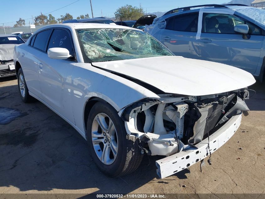 2017 DODGE CHARGER SE RWD