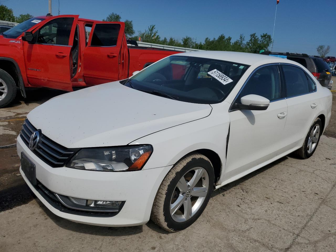 2015 VOLKSWAGEN PASSAT S