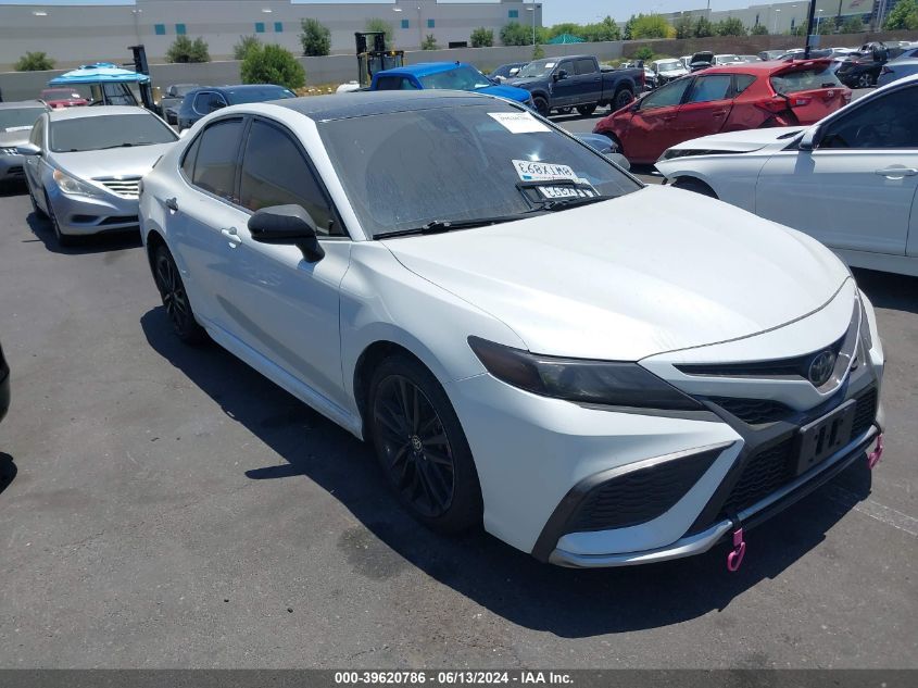 2021 TOYOTA CAMRY XSE