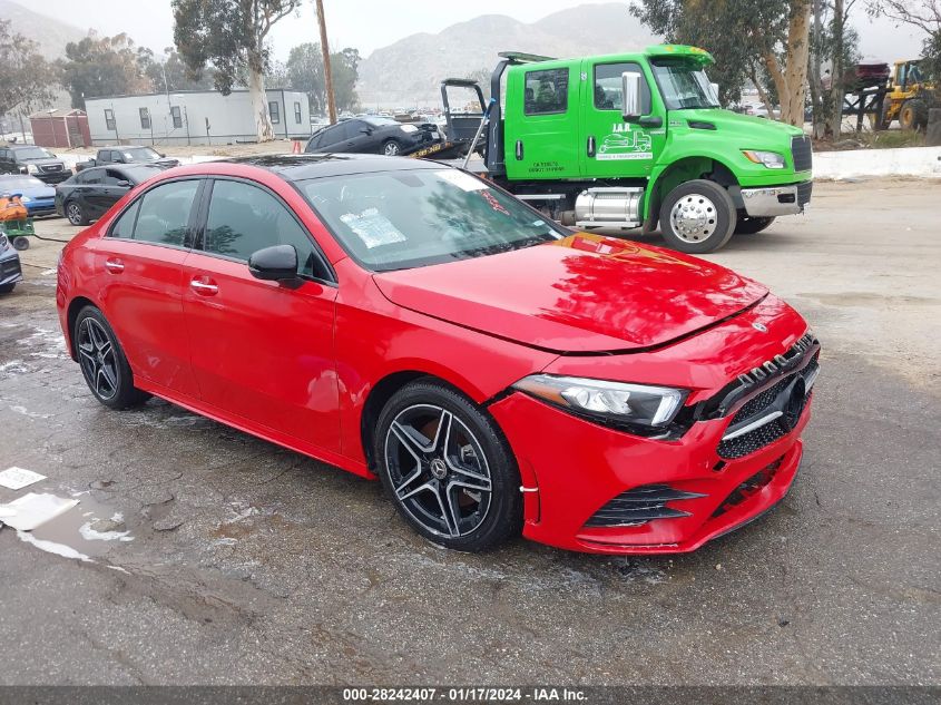 2020 MERCEDES-BENZ A 220