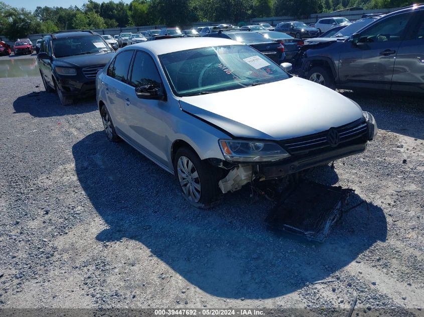 2013 VOLKSWAGEN JETTA 2.5L SE