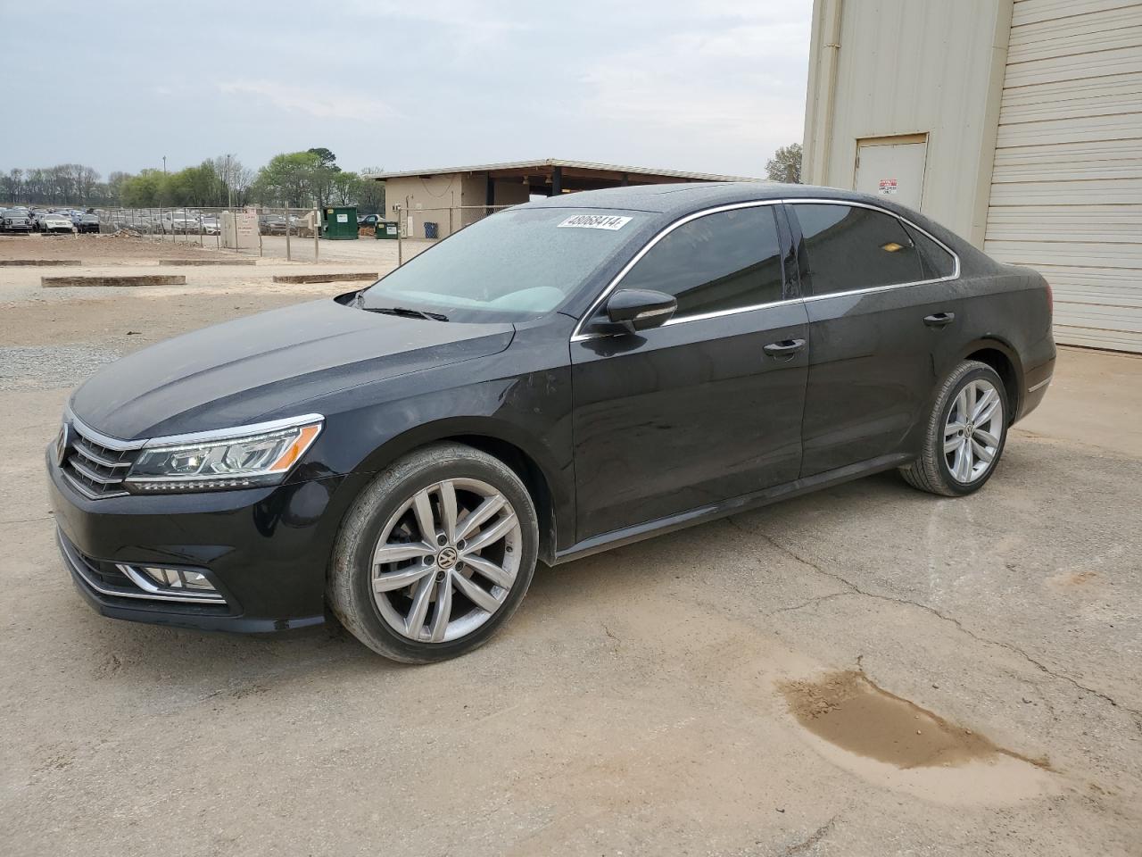 2018 VOLKSWAGEN PASSAT SE