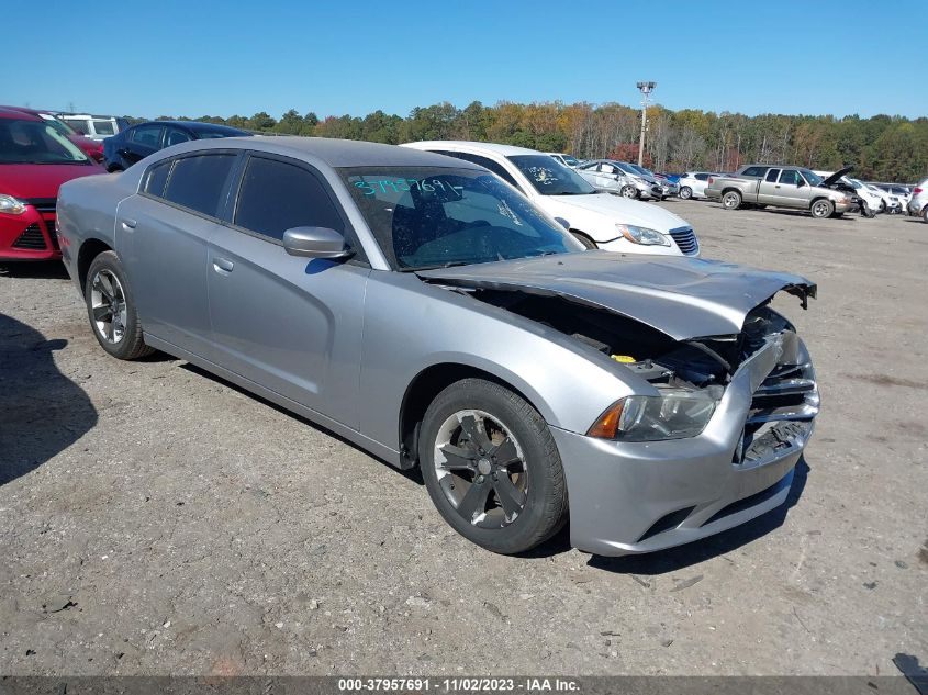 2014 DODGE CHARGER SE