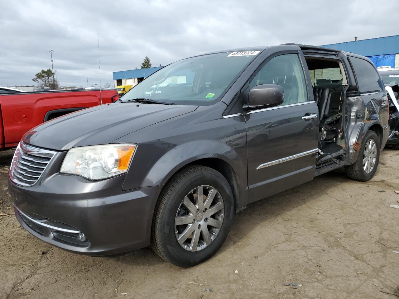 2015 CHRYSLER TOWN & COUNTRY TOURING