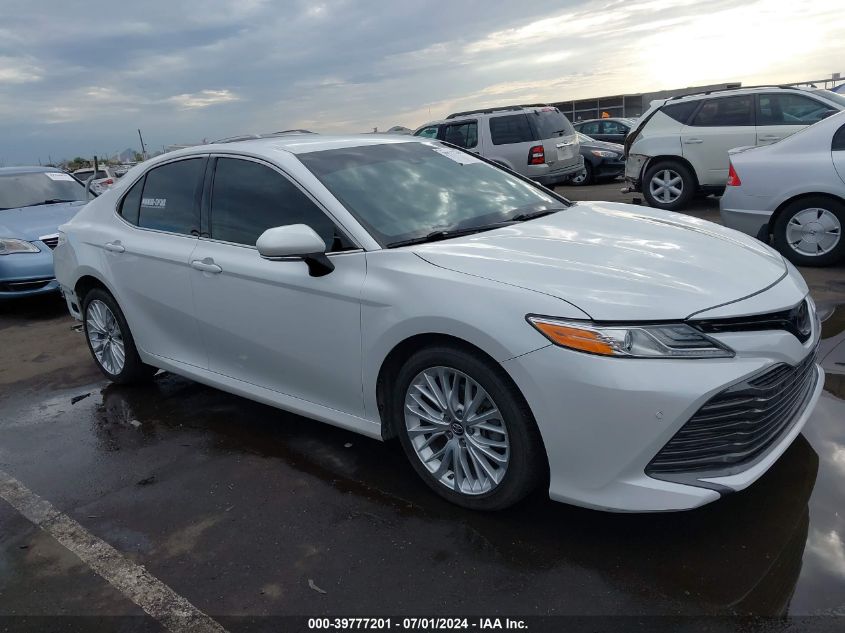 2018 TOYOTA CAMRY XLE