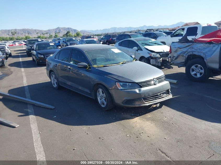 2013 VOLKSWAGEN JETTA 2.0L TDI