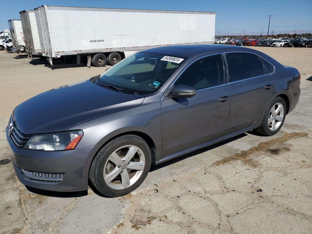 2012 VOLKSWAGEN PASSAT SE