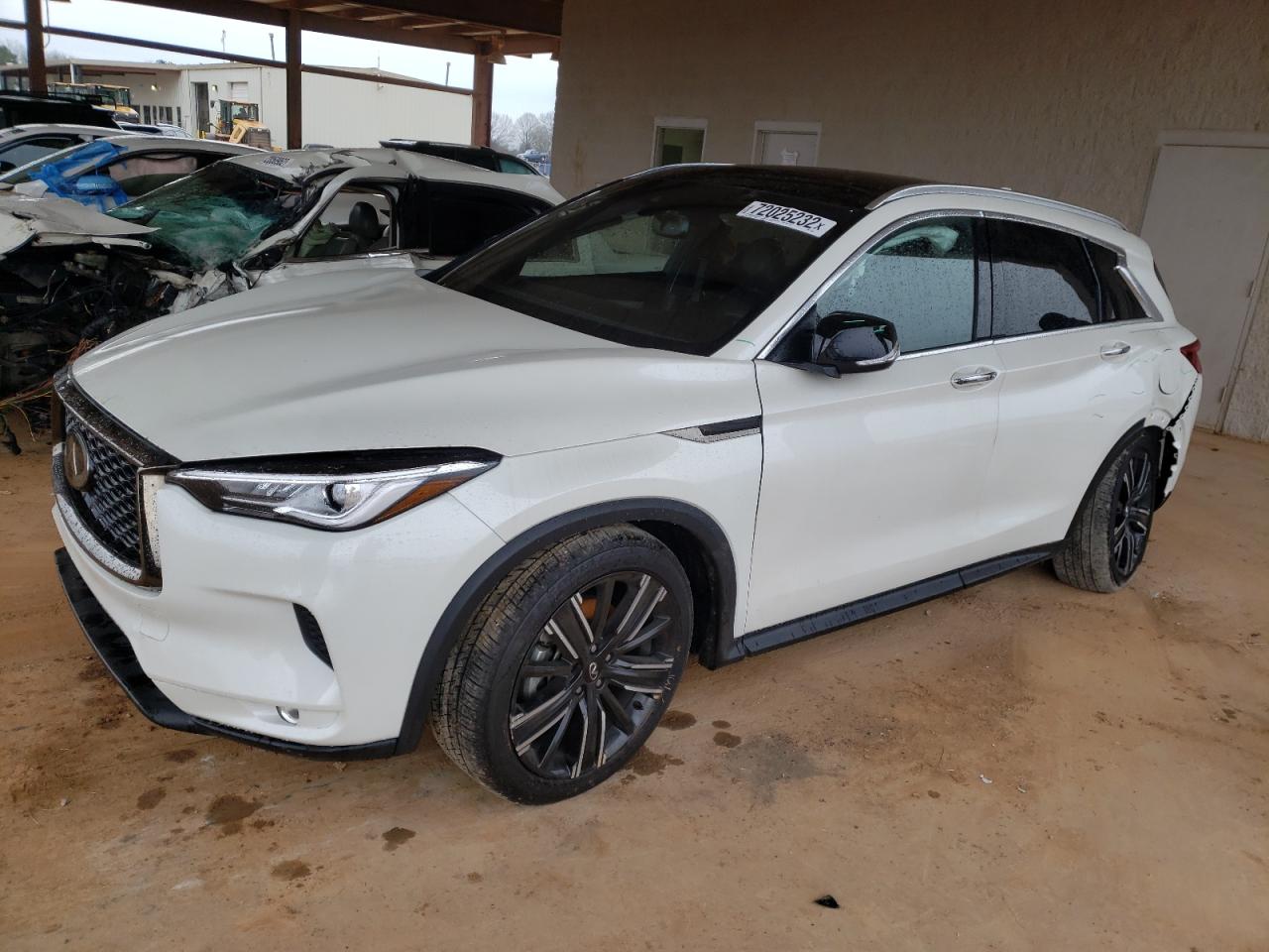 2021 INFINITI QX50 LUXE