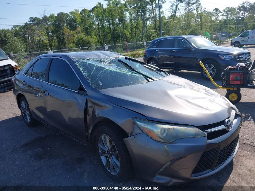 2016 TOYOTA CAMRY SE