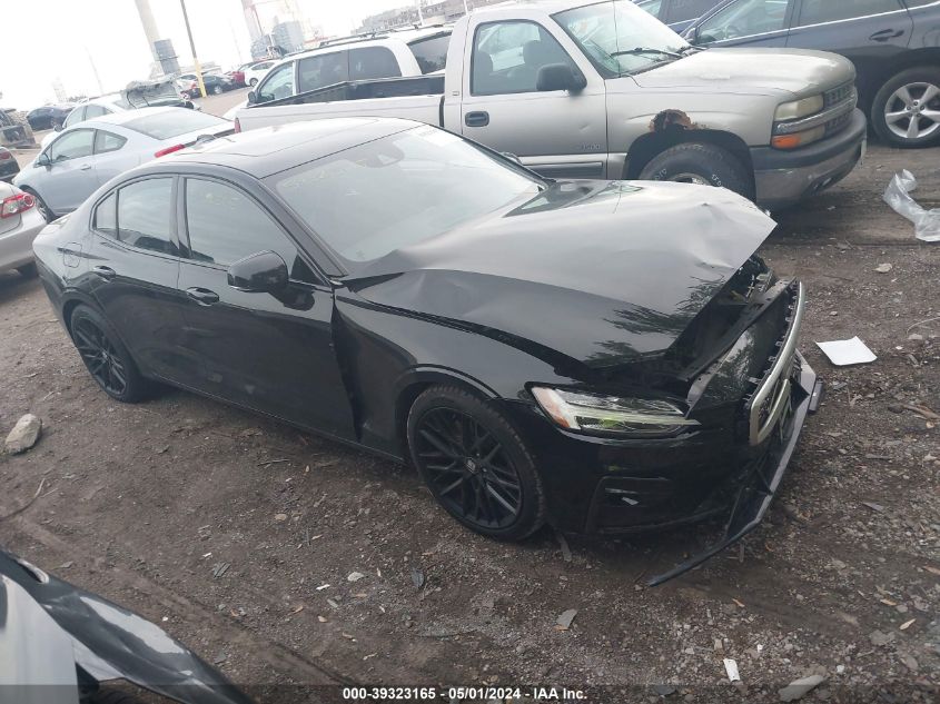 2019 VOLVO S60 T6 R-DESIGN