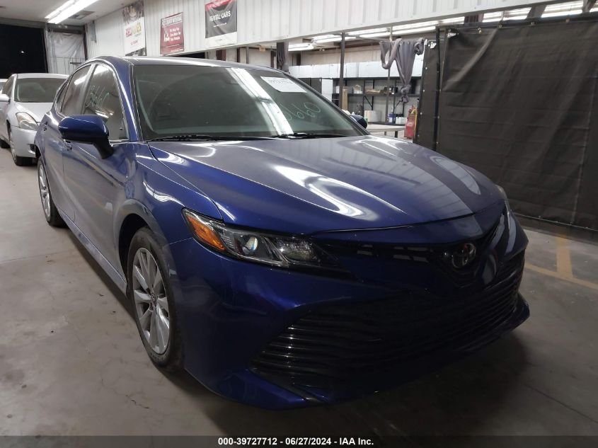 2018 TOYOTA CAMRY LE