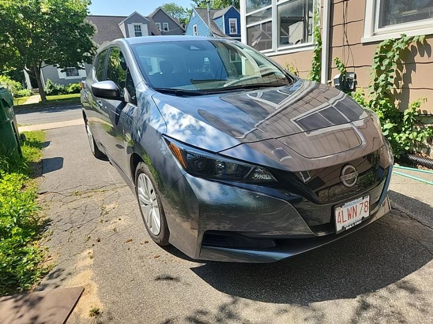 2023 NISSAN LEAF S