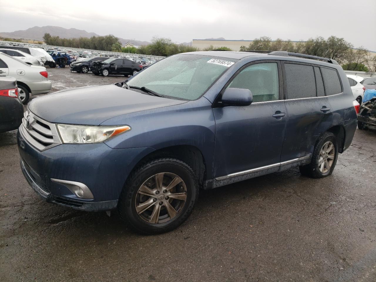 2011 TOYOTA HIGHLANDER BASE