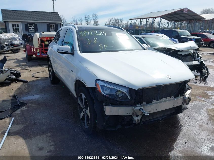 2016 MERCEDES-BENZ GLC 300 4MATIC