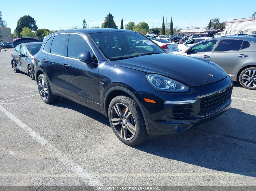 2015 PORSCHE CAYENNE