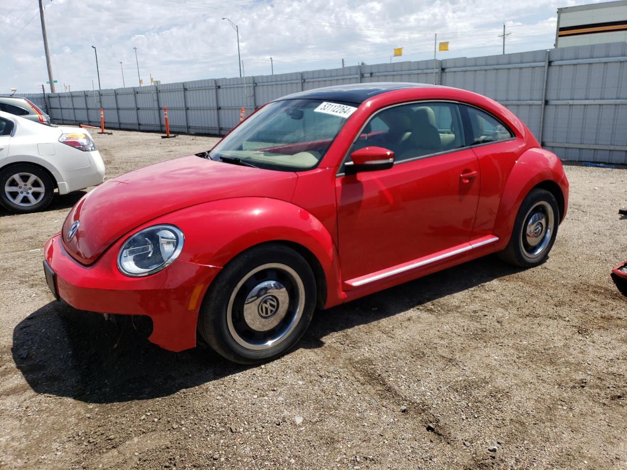 2013 VOLKSWAGEN BEETLE