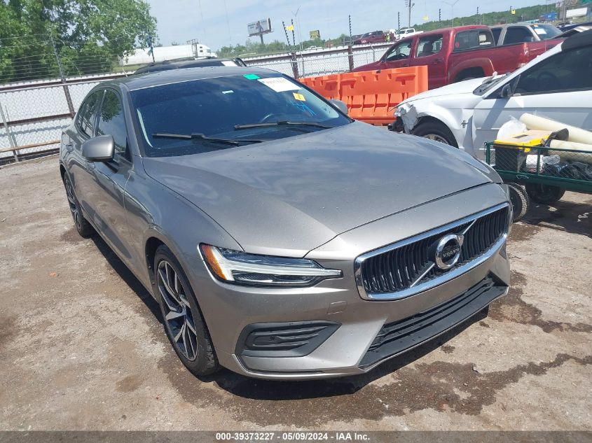 2019 VOLVO S60 T6 MOMENTUM