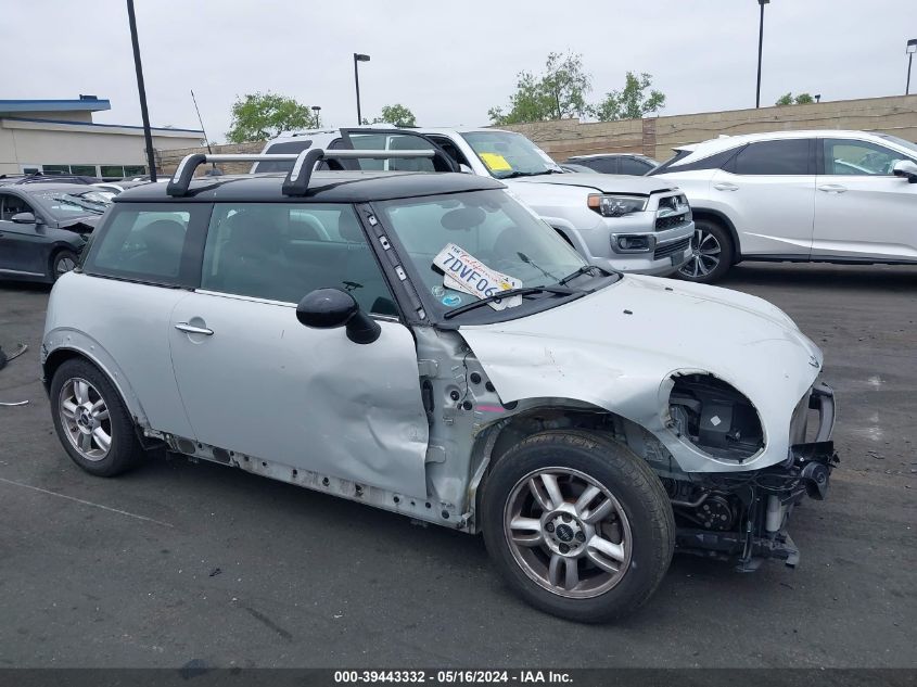 2013 MINI HARDTOP COOPER