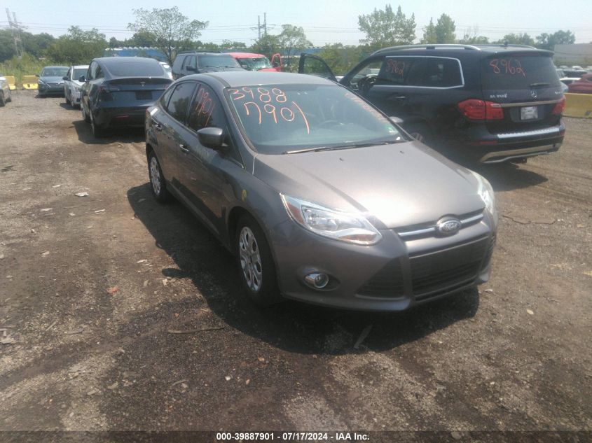 2012 FORD FOCUS SE