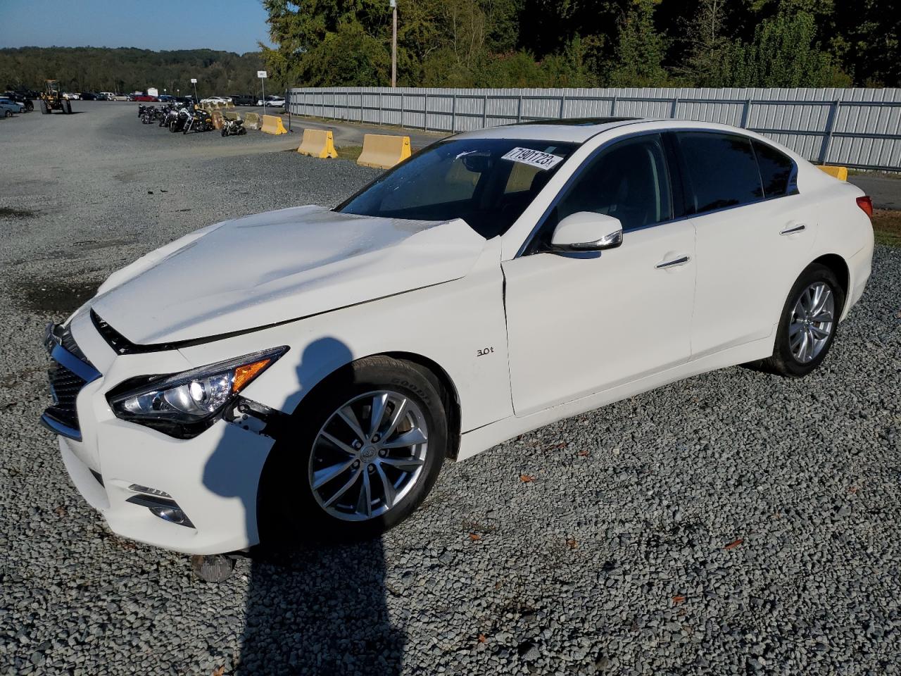 2017 INFINITI Q50 PREMIUM