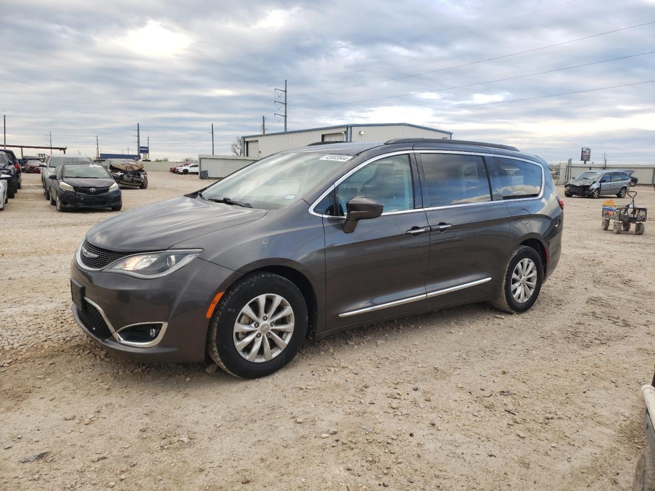 2017 CHRYSLER PACIFICA TOURING L