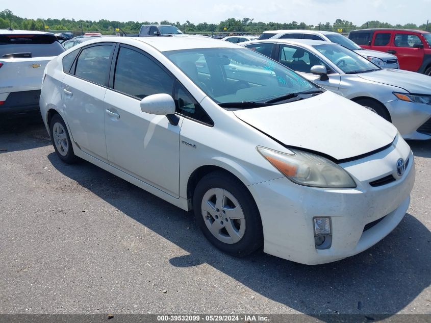 2011 TOYOTA PRIUS THREE