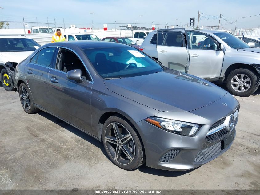 2021 MERCEDES-BENZ A 220