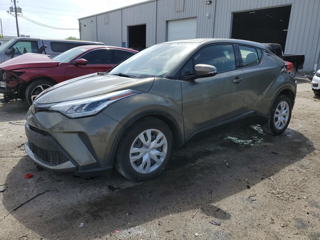 2021 TOYOTA C-HR XLE