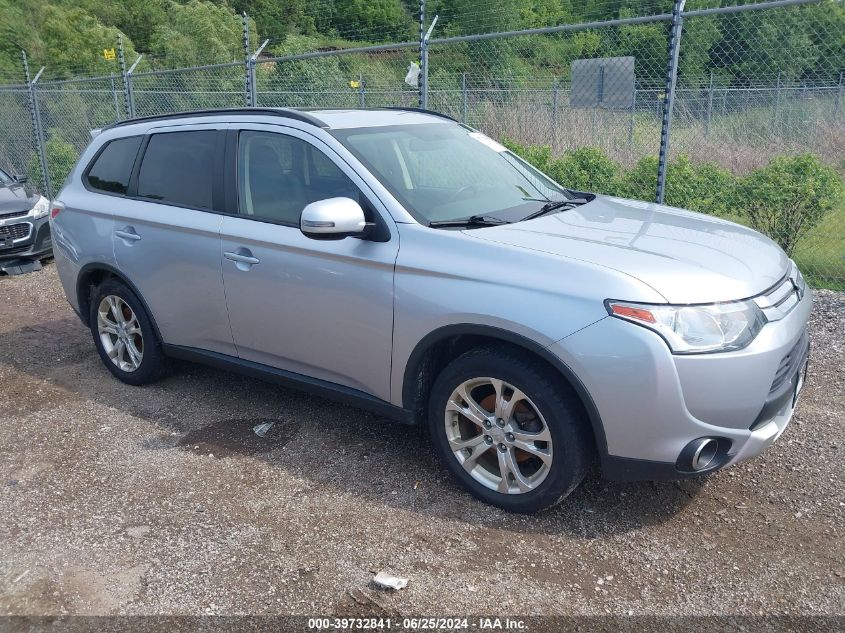 2015 MITSUBISHI OUTLANDER SE