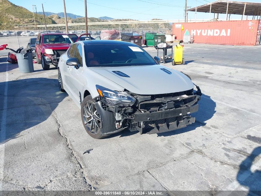 2022 KIA STINGER GT-LINE