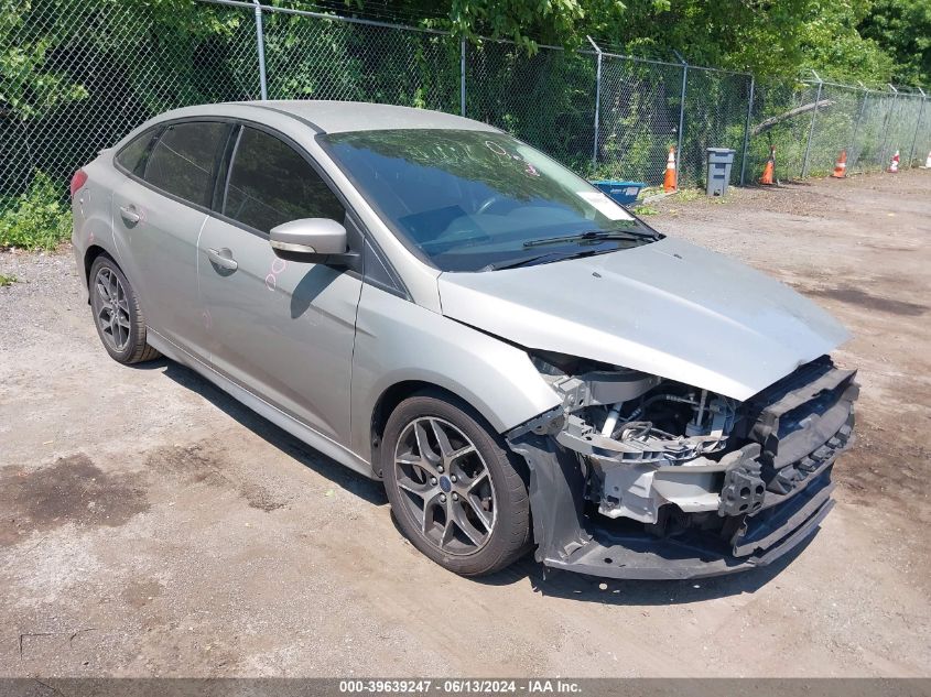 2015 FORD FOCUS SE