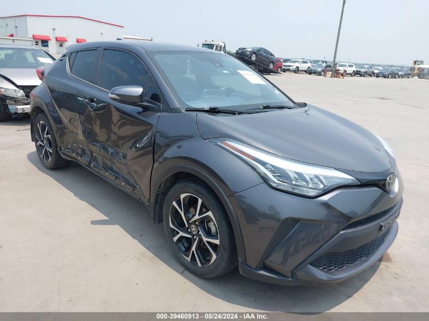 2020 TOYOTA C-HR XLE