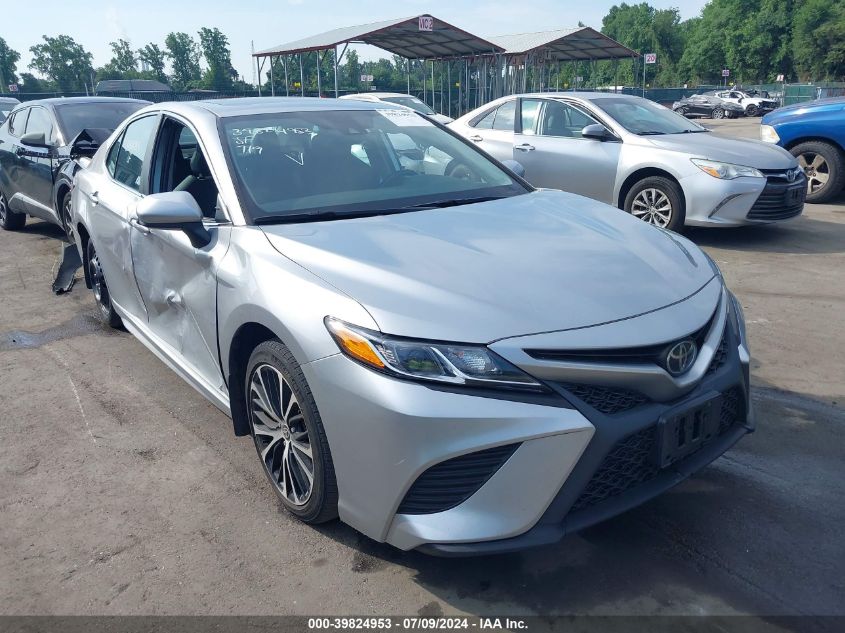 2020 TOYOTA CAMRY SE/SE NIGHT SHADE