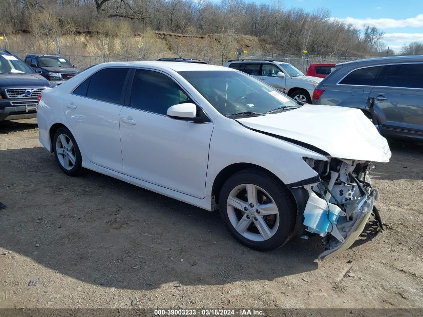 2012 TOYOTA CAMRY SE