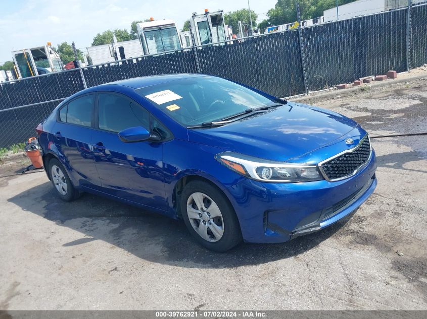 2017 KIA FORTE LX