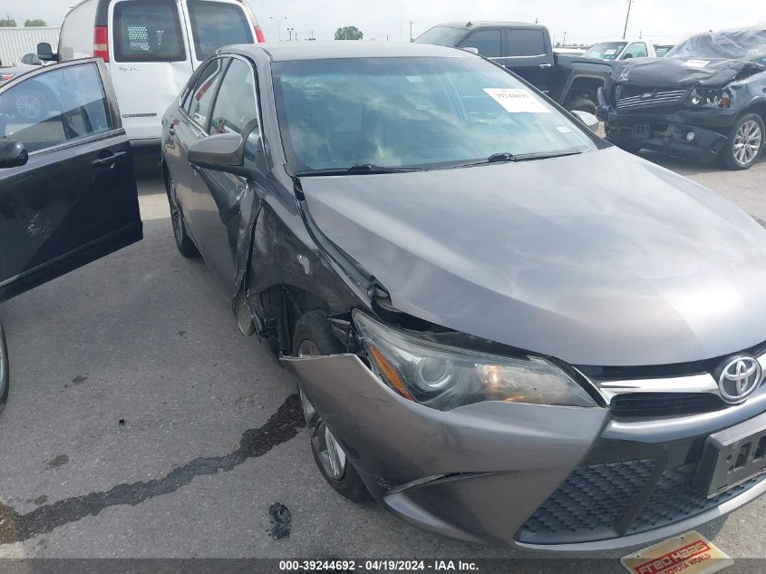 2017 TOYOTA CAMRY SE