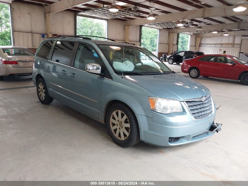 2010 CHRYSLER TOWN & COUNTRY TOURING PLUS